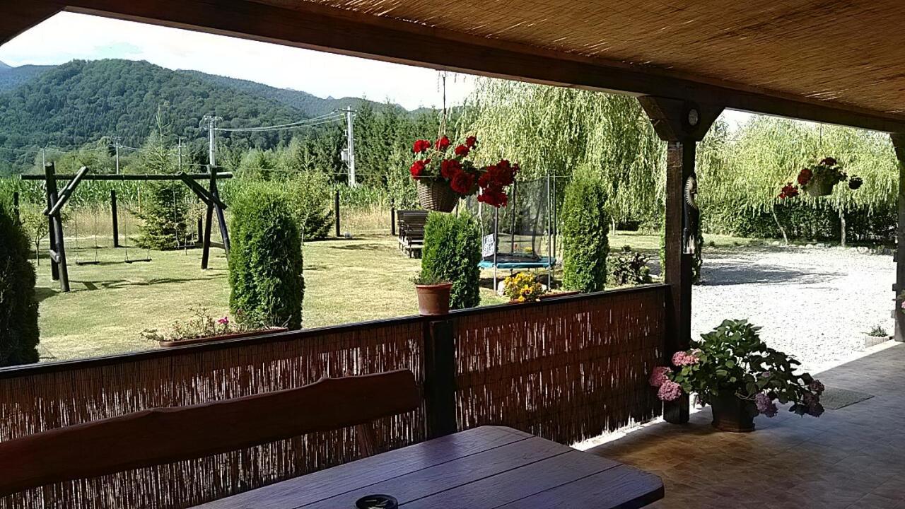 Pensiunea Maya Sîmbăta de Sus Eksteriør billede